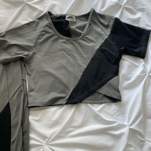 Gymshark top size medium
